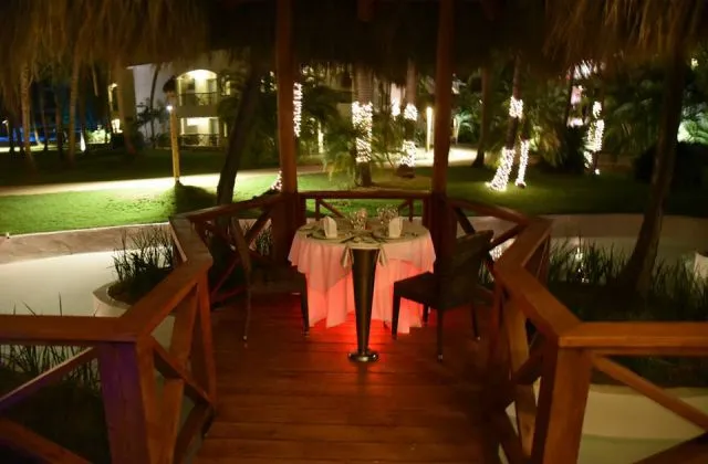 Sunscape Dominican Beach repas romantique